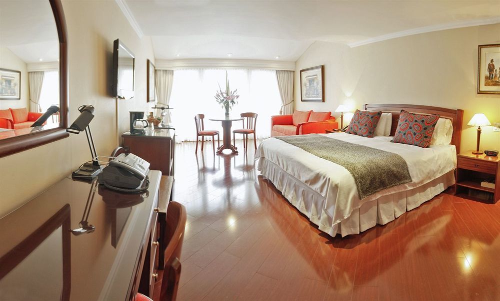 Casona Real Hotel โบโกตา ภายนอก รูปภาพ